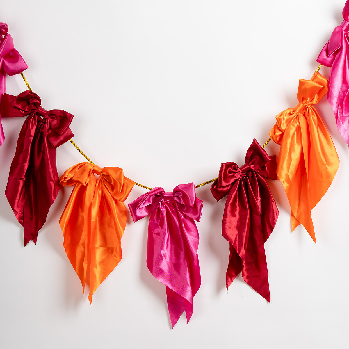 180cm Satin Bow Garland in Multi red, SO'HOME