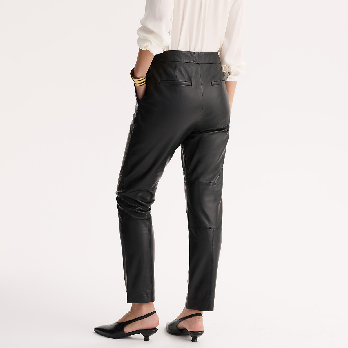 Pantalon 7/8ème, en cuir de mouton noir, ANNE WEYBURN