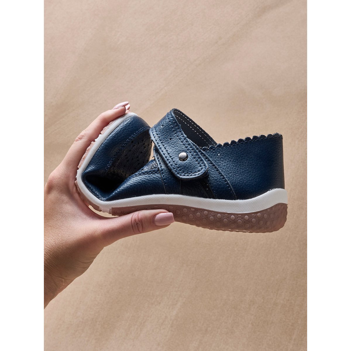 Babies patte scratch cuir ajouré marine, PEDICONFORT