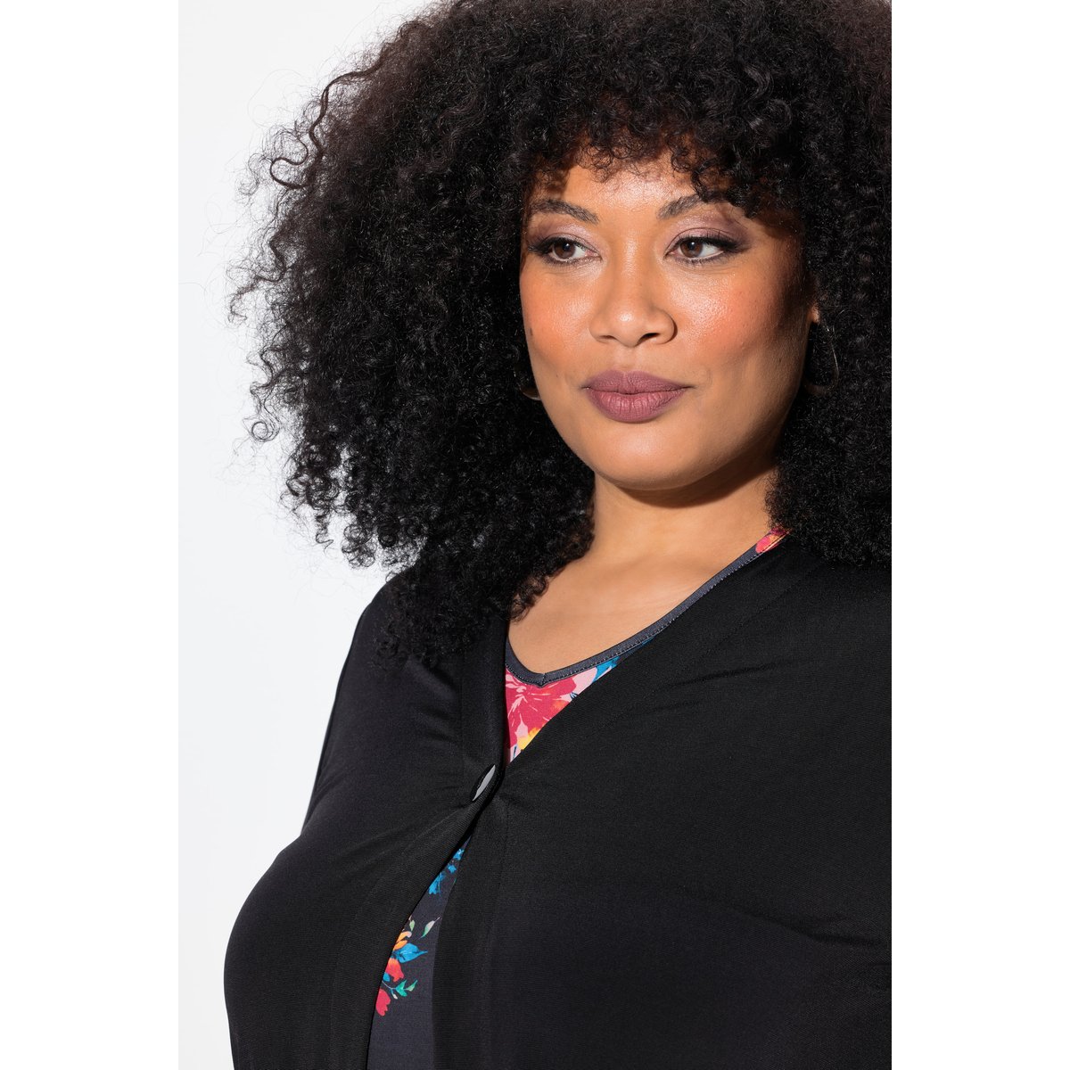Veste en jersey, imprimé à pois. Col en V noir, ULLA POPKEN