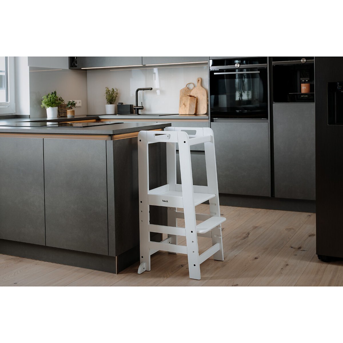 Learn N Explore Toddler Learning Tower white, HAUCK