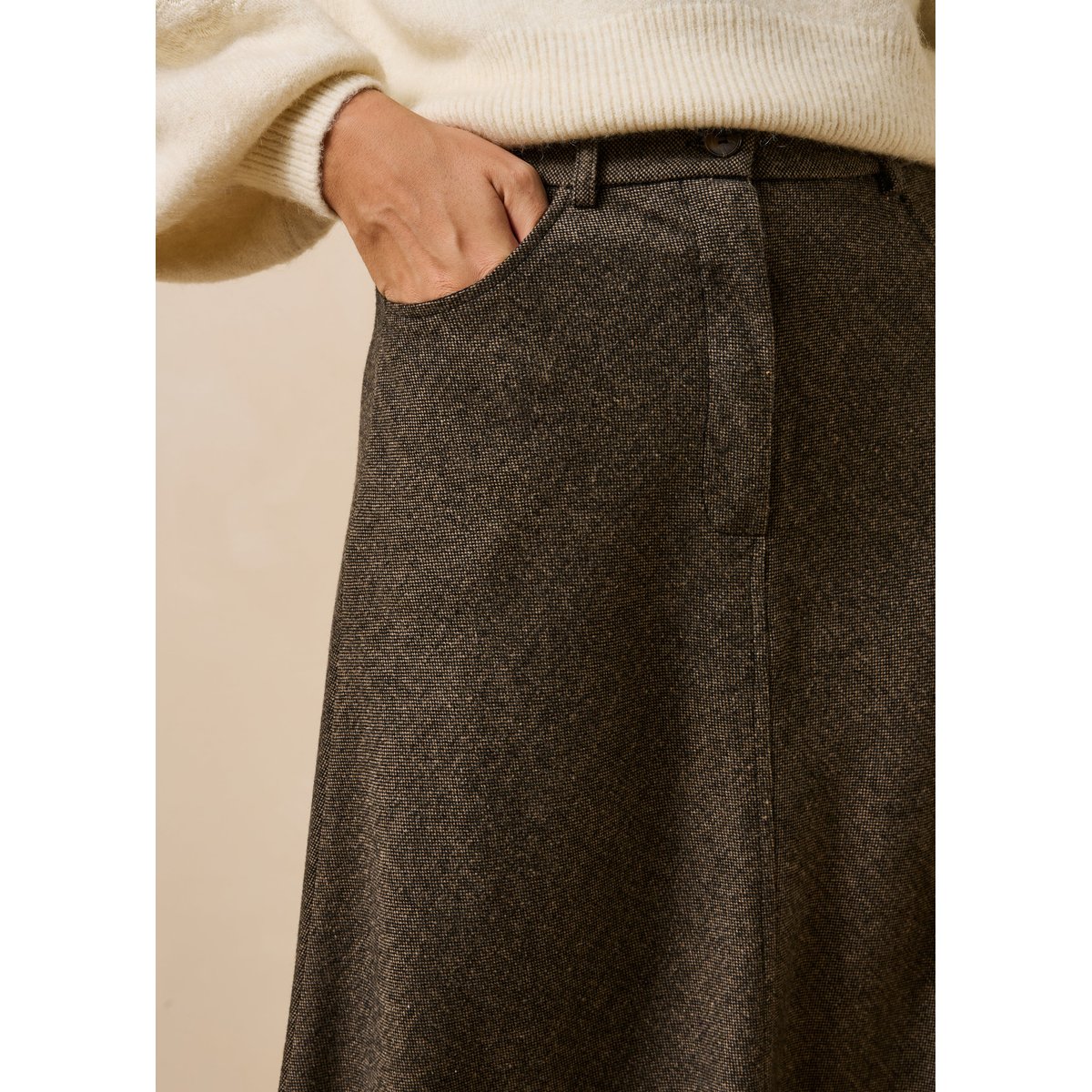 Jupe midi boutonnée en tweed ecorce, LA FEE MARABOUTEE