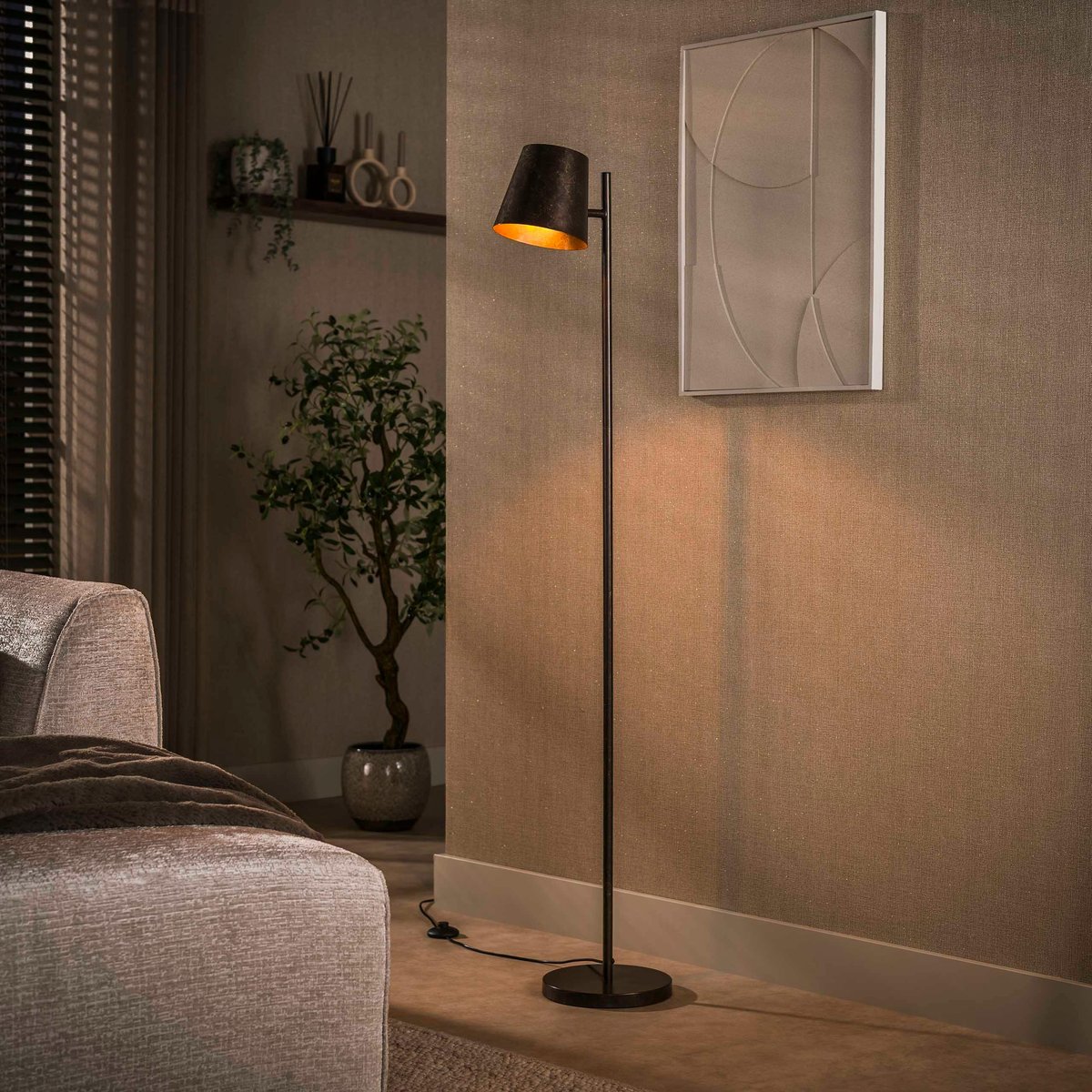 Lampadaire vintage en métal NIAGARA marron, PIER IMPORT