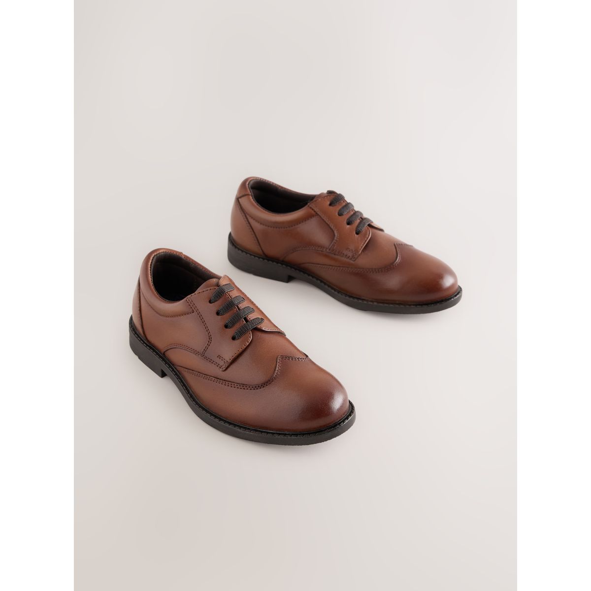 Chaussures cuir bout fleuri marron fauve, NEXT