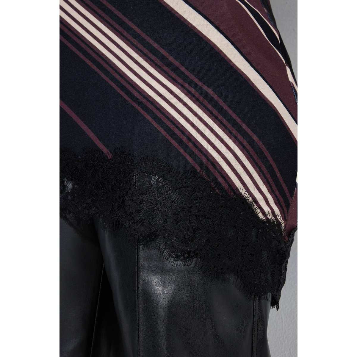 T-shirt rayé avec dentelle marron, ULLA POPKEN