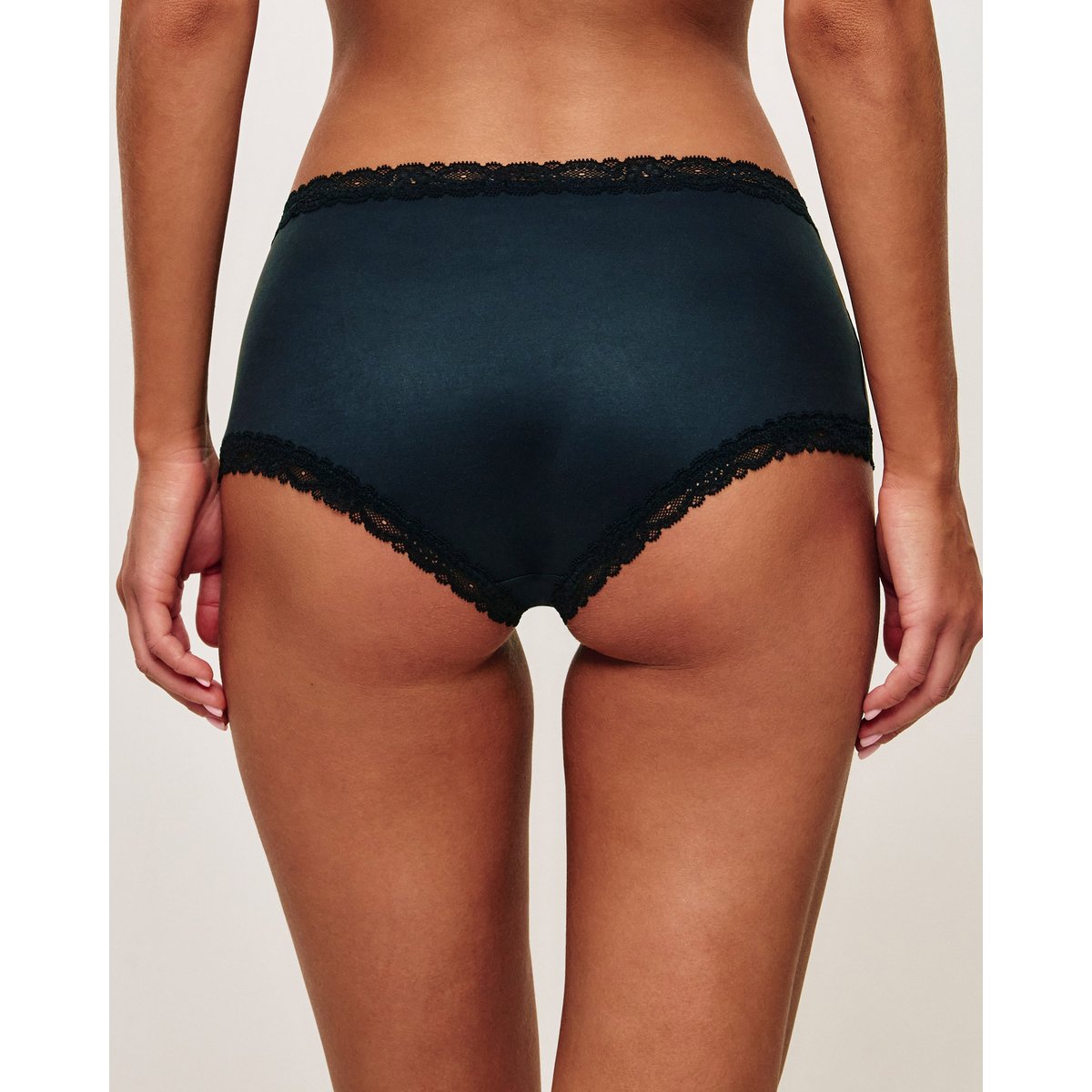 Shorty en microfibre et dentelle ALVALIZ noir, UNDIZ