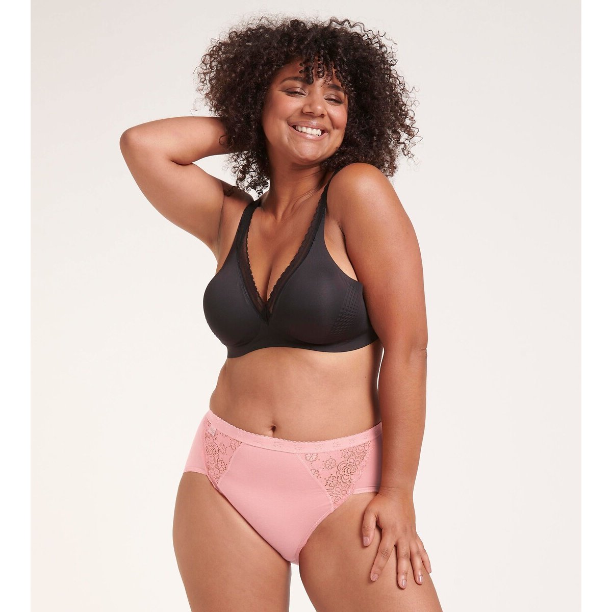 Lot de 3+1 gratuit - Culottes SLOGGI CHIC MIDI blanc + 3 roses, SLOGGI