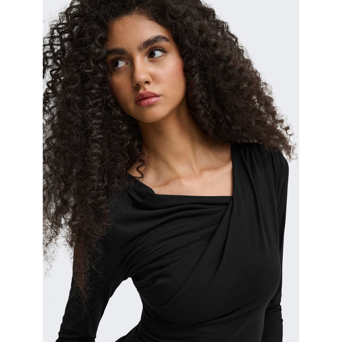 Top black 1, JDY