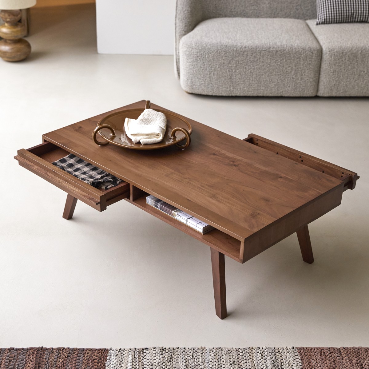 Table basse en Acacia massif, NIELS marron foncé, TIKAMOON