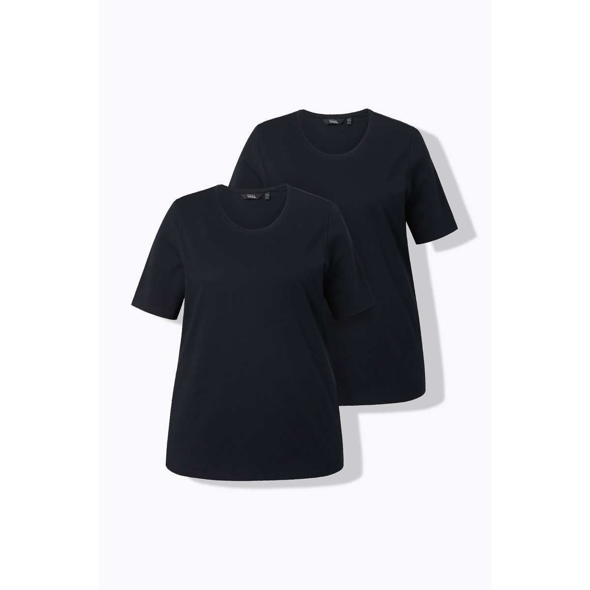 T-shirt coupe Regular. Col rond et manches noir, ULLA POPKEN