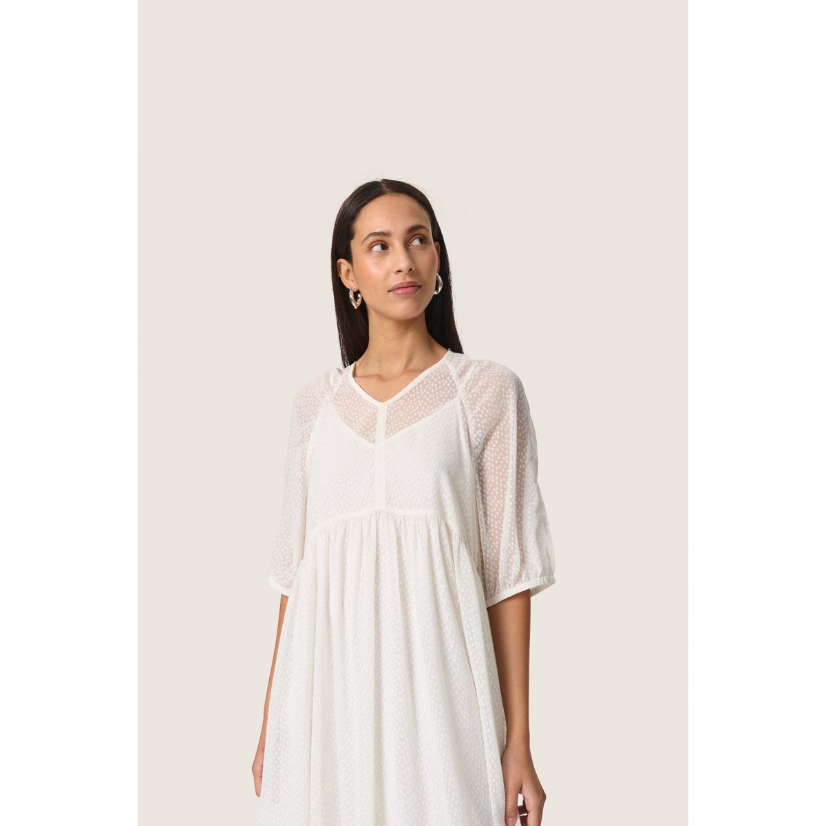 Robe blanc whisper white, SOAKED IN LUXURY