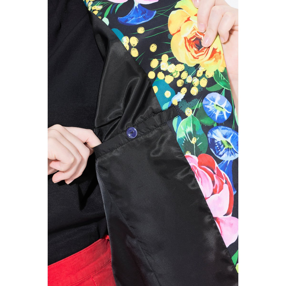 Blazer motif à fleurs noir, ULLA POPKEN