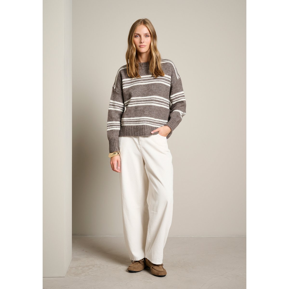 Pull côtelé à rayures taupe, LOLALIZA