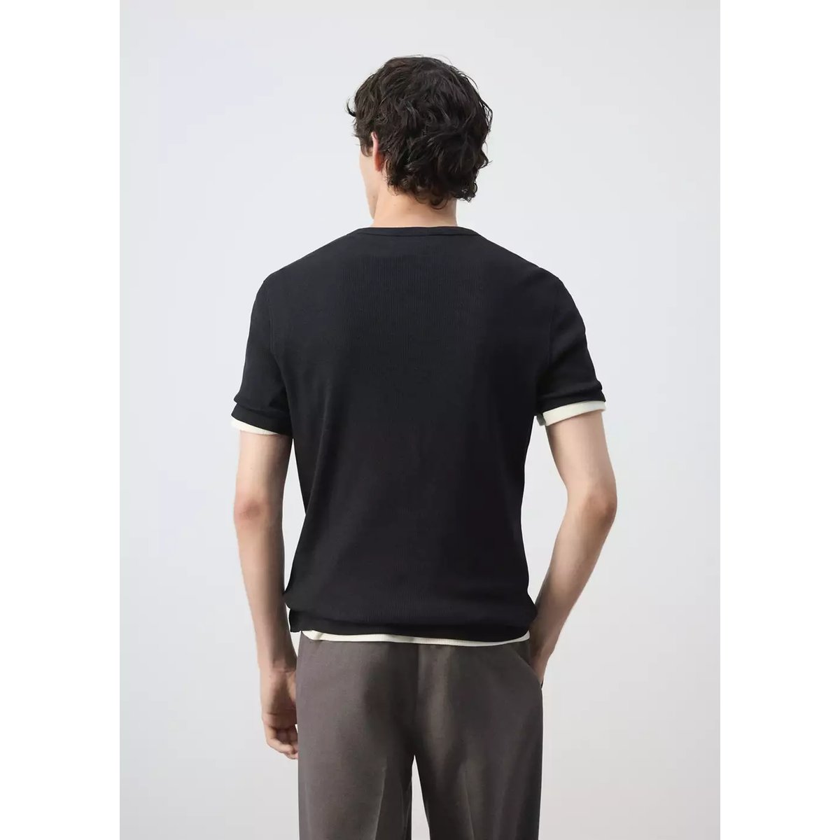 T-shirt en coton côtelé à col rond style boulanger noir, MANGO MAN