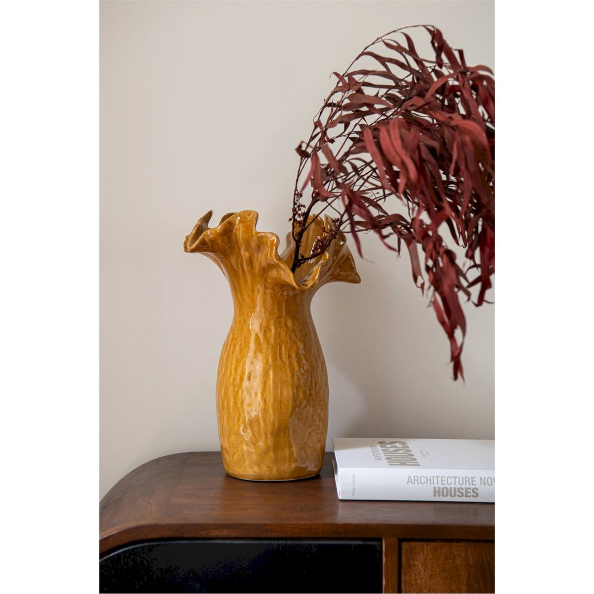 Vase en poterie ondulé jaune moutarde, RECOLLECTION