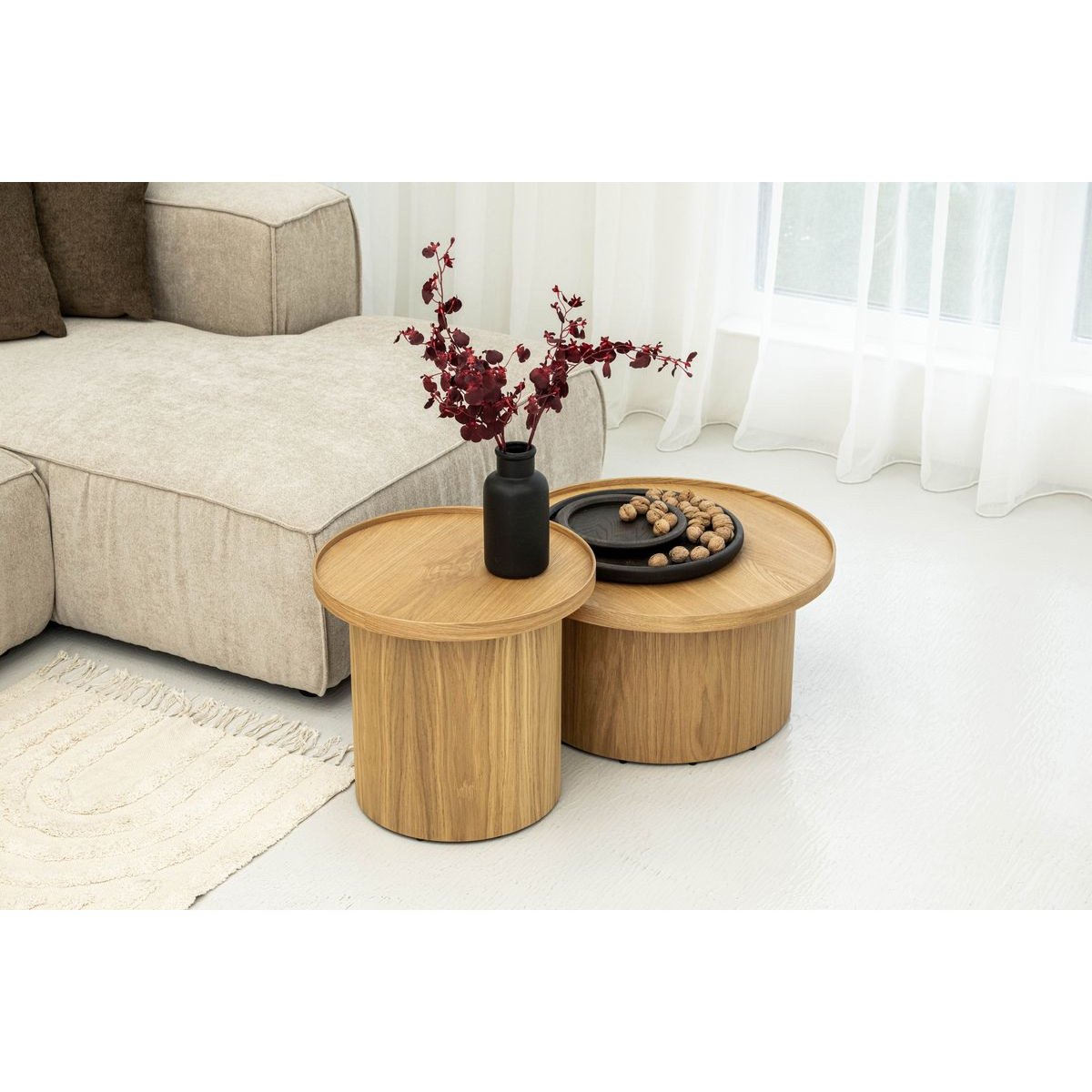 Table basse ronde en placage, CASTELLANE marron clair, BOBOCHIC