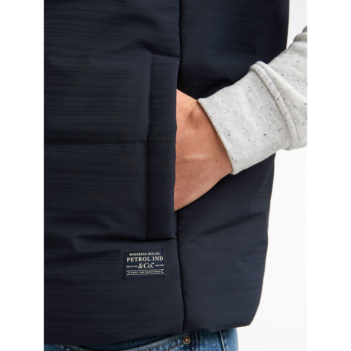 Gilet utilitaire résistant grayson noir deep black, PETROL INDUSTRIES