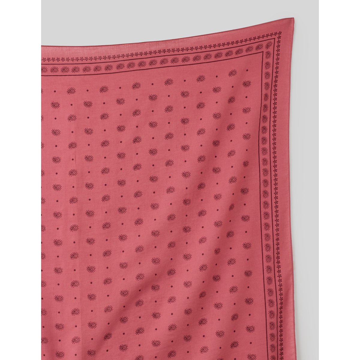 Foulard carré imprimé rose, BZB