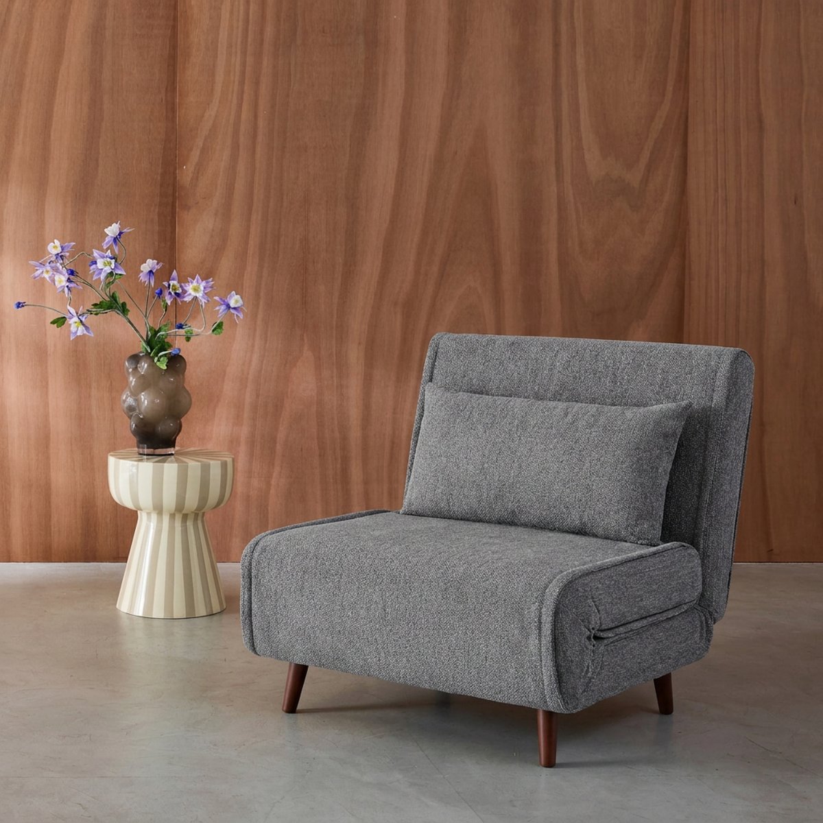 Chauffeuse convertible tissu chenille piètement bois 1 place GUEST gris, SWEEEK