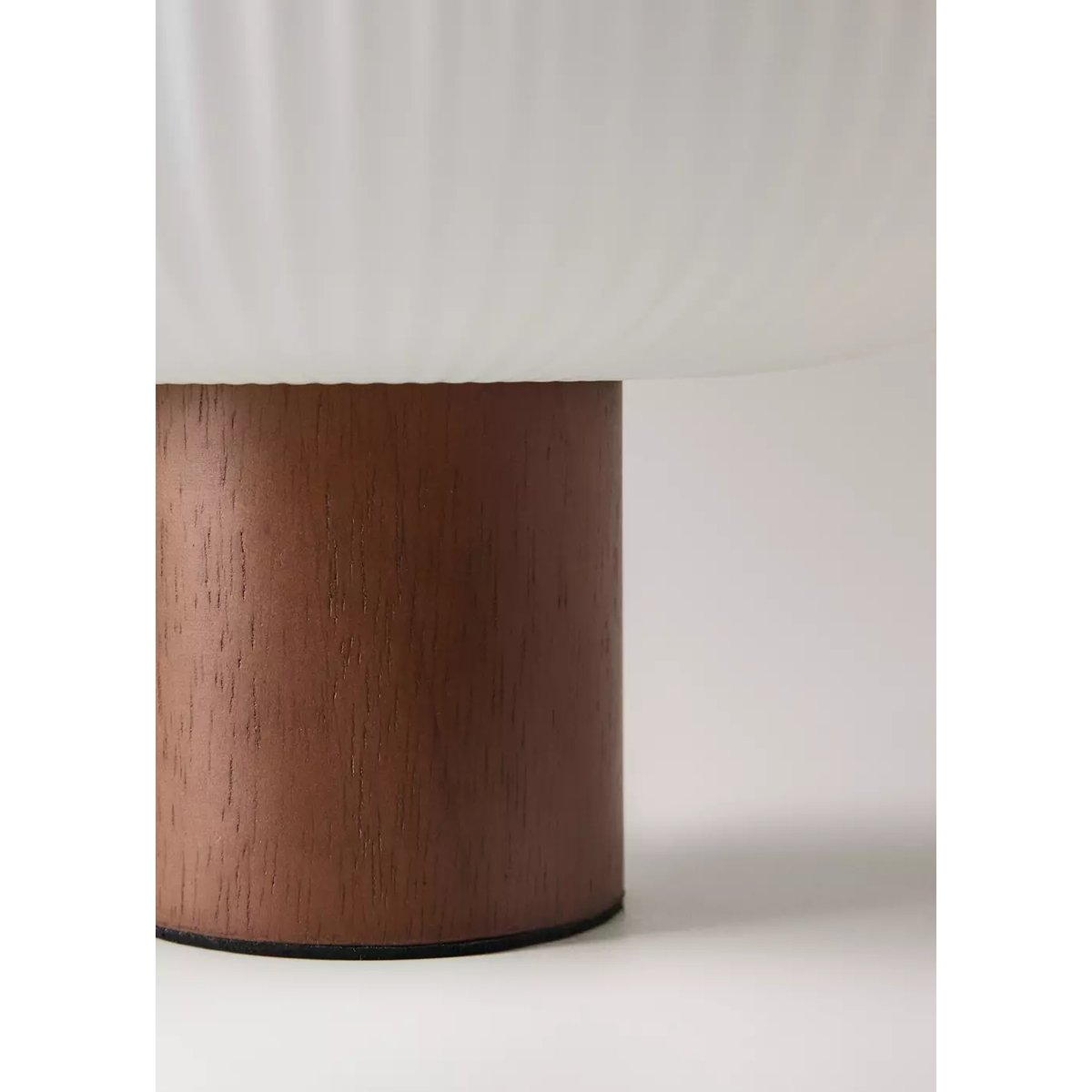 Lampe de table avec base en bois marron, MANGO HOME