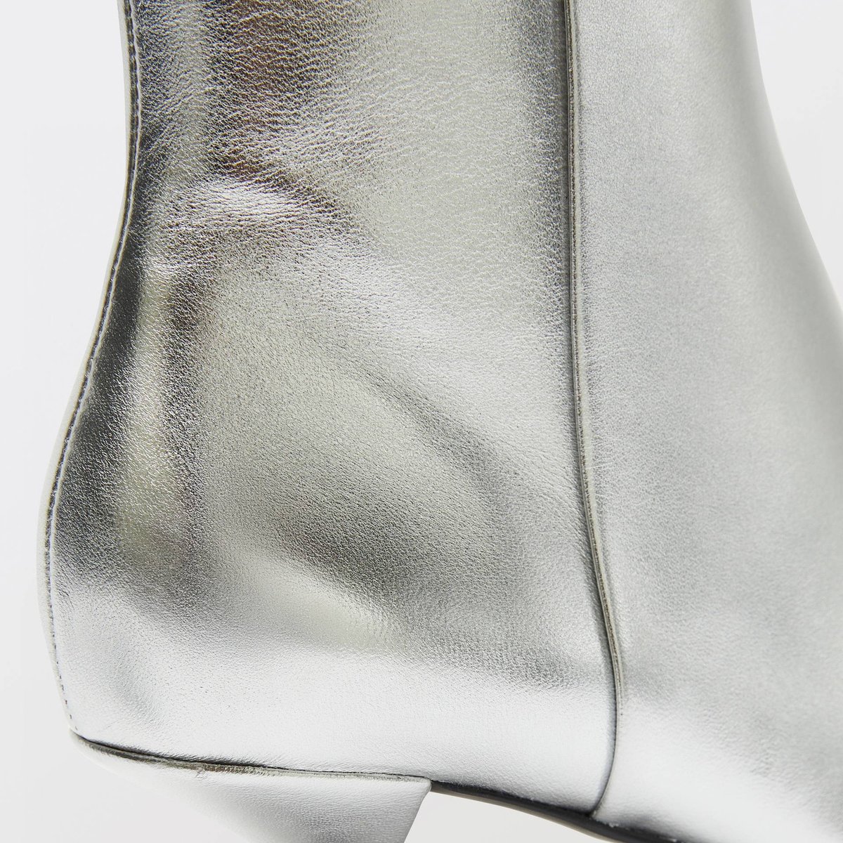 Bottines à talon en cuir silver, MONOPRIX