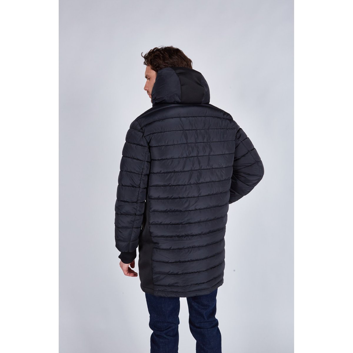 Coupe/vent col capuche zippé DARREN SWELL black/black, REDSKINS