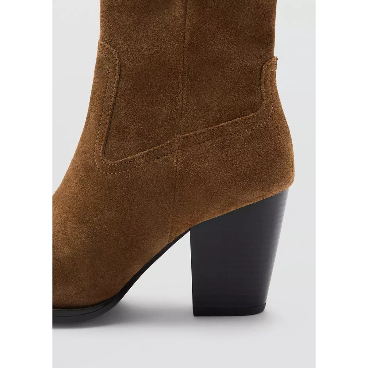 Bottines suède talon bloc tabac, MANGO
