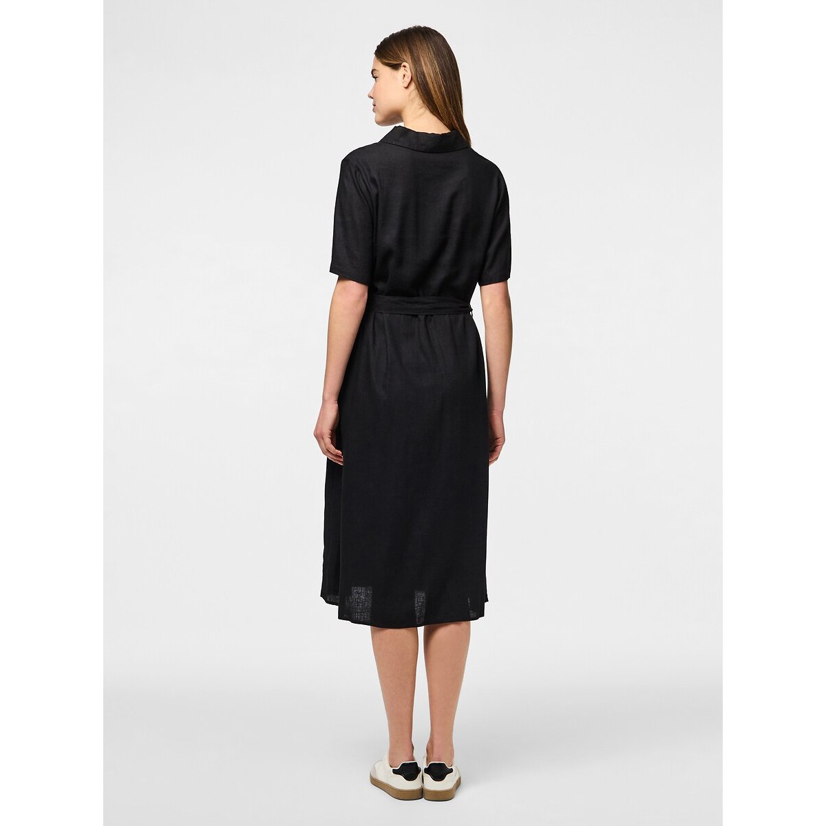 Chemisier maniche corte, con cintura nero , PIECES