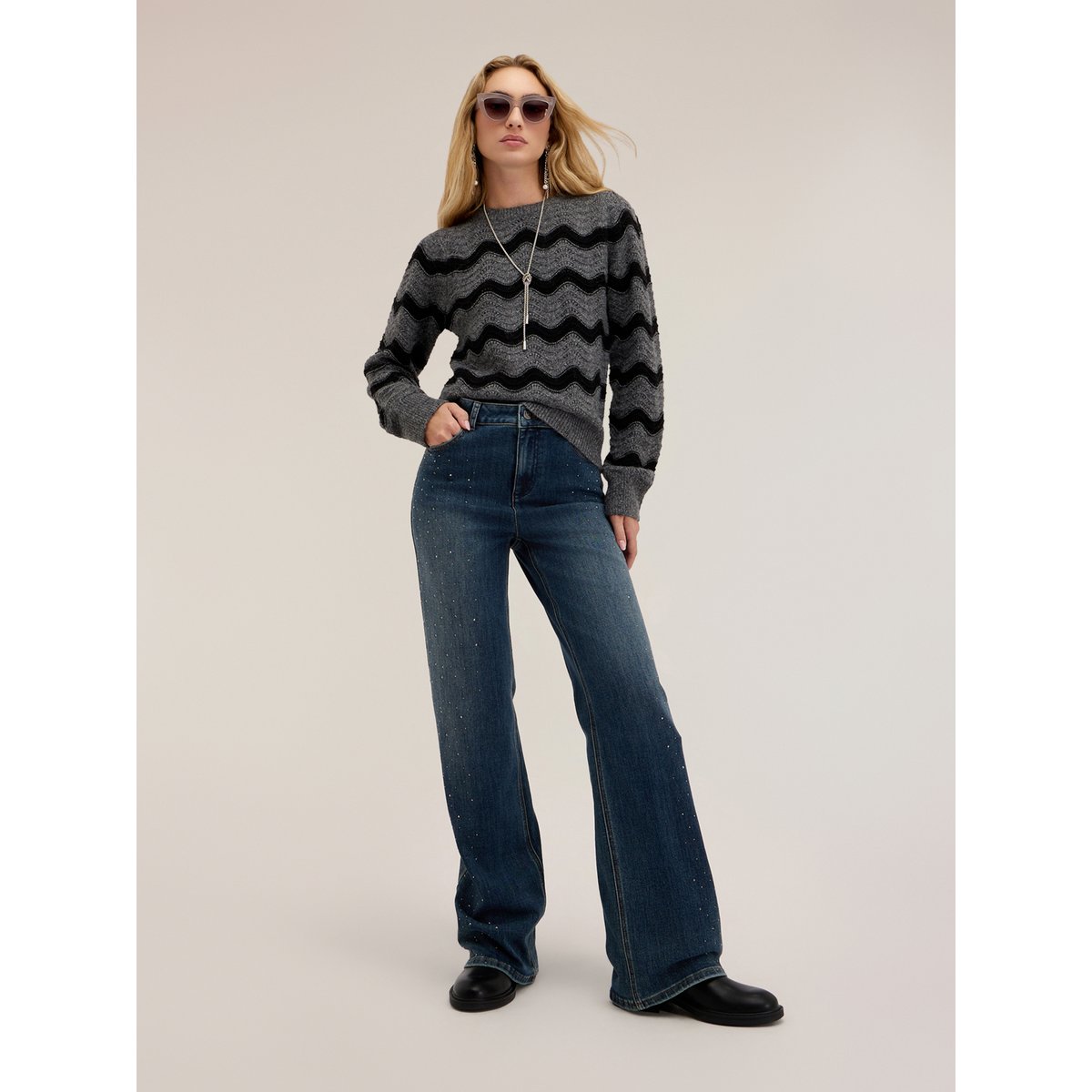 Jean large avec strass appliqués bleu, MOTIVI