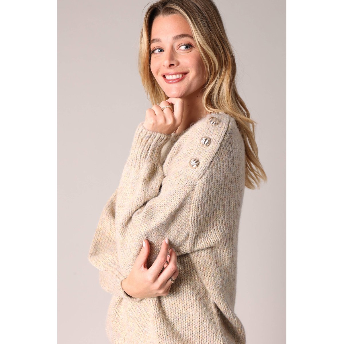 Pull en tricot avec boutons décoratifs MANI beige, DEELUXE