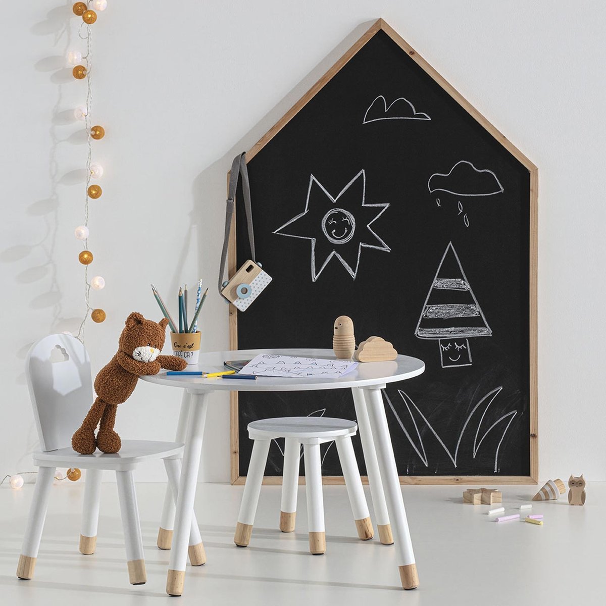 Table enfant ronde DOUCEUR blanc, ATMOSPHERA
