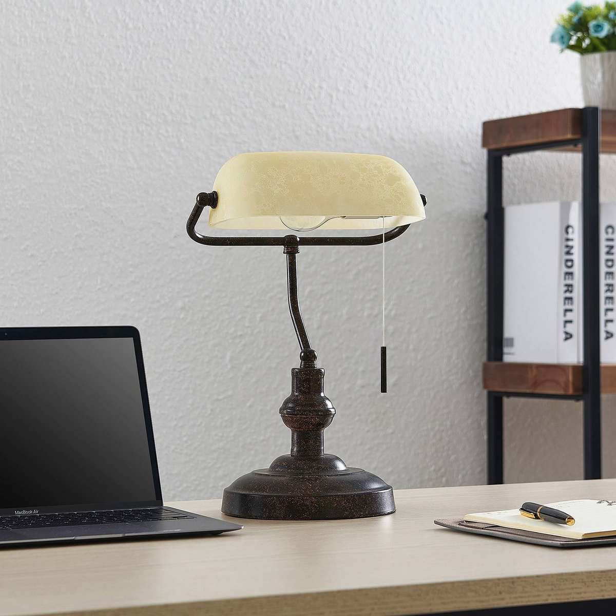 Lampe à poser en métal antique, Profina brun rouille, ambre, LINDBY