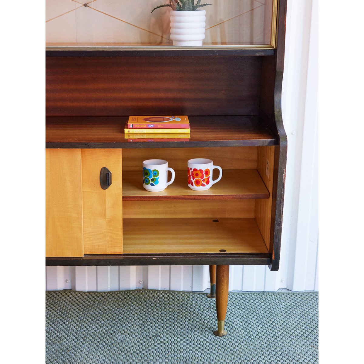 Vitrine style scandinave en bois Victoria N°1351 - Bon état bois clair, DEBONGOUT