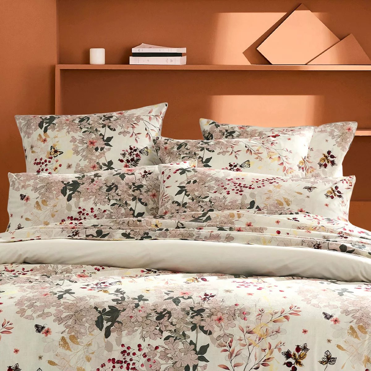 Lot de 2 taies percale de coton lavé VINTAGE FLOWERS cranberry, GARNIER THIEBAUT