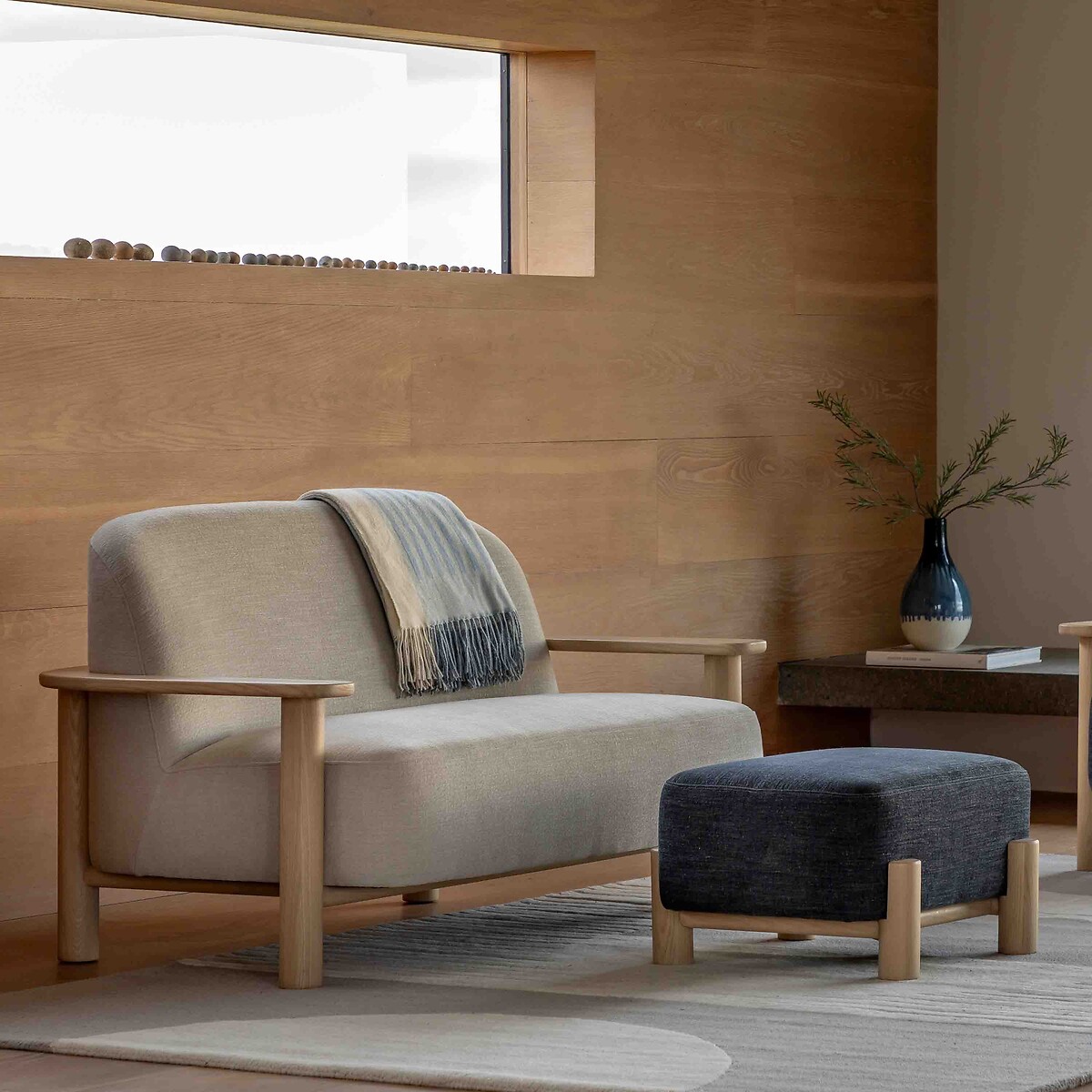 Huxley Velvet Chenille 2-Seater Sofa dusty, ÉDITÉ