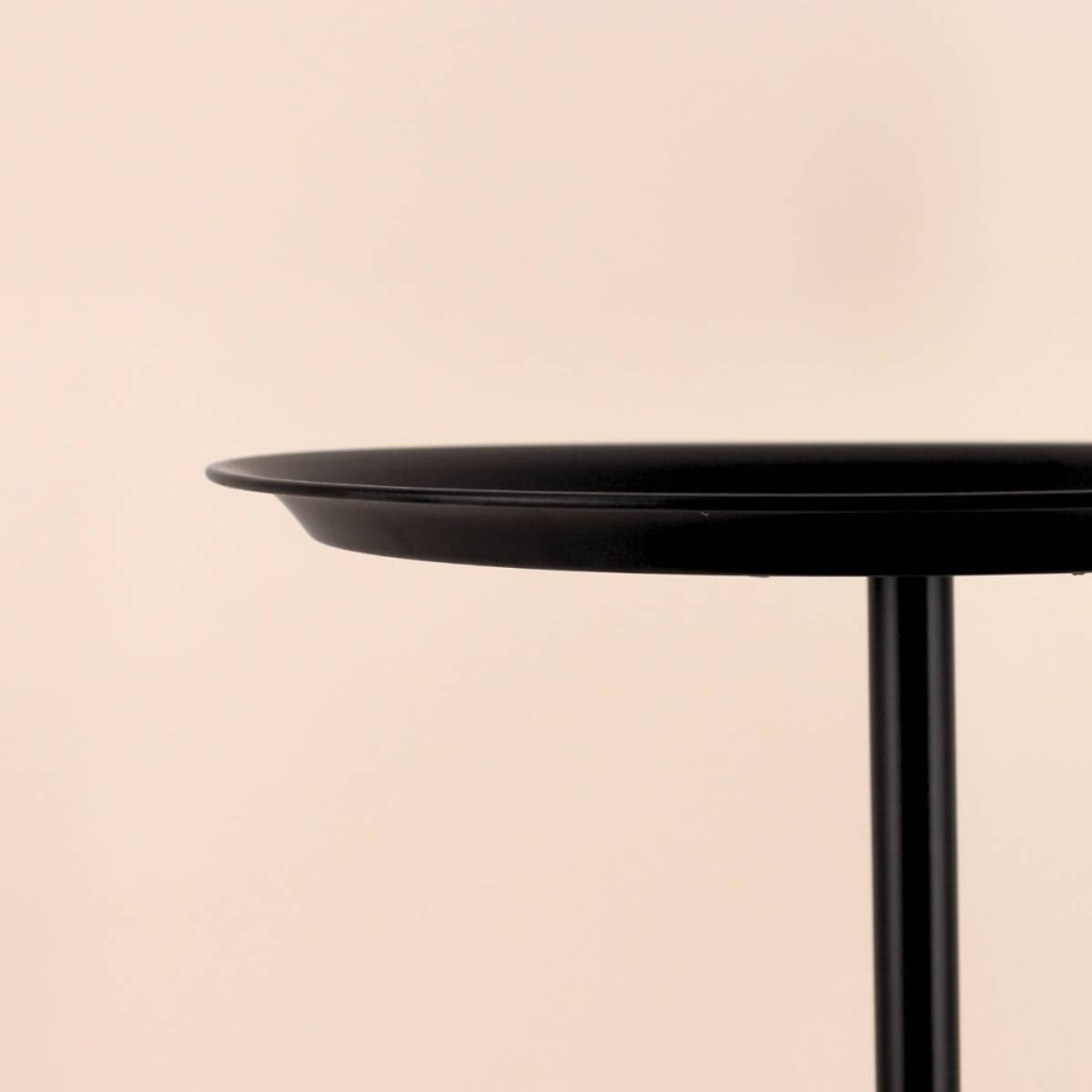 Table d'appoint design en métal noir 60cm noir, ORNAMI
