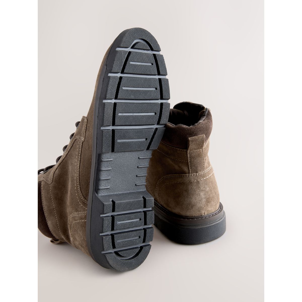 Bottes hautes zippées en cuir marron mink, NEXT