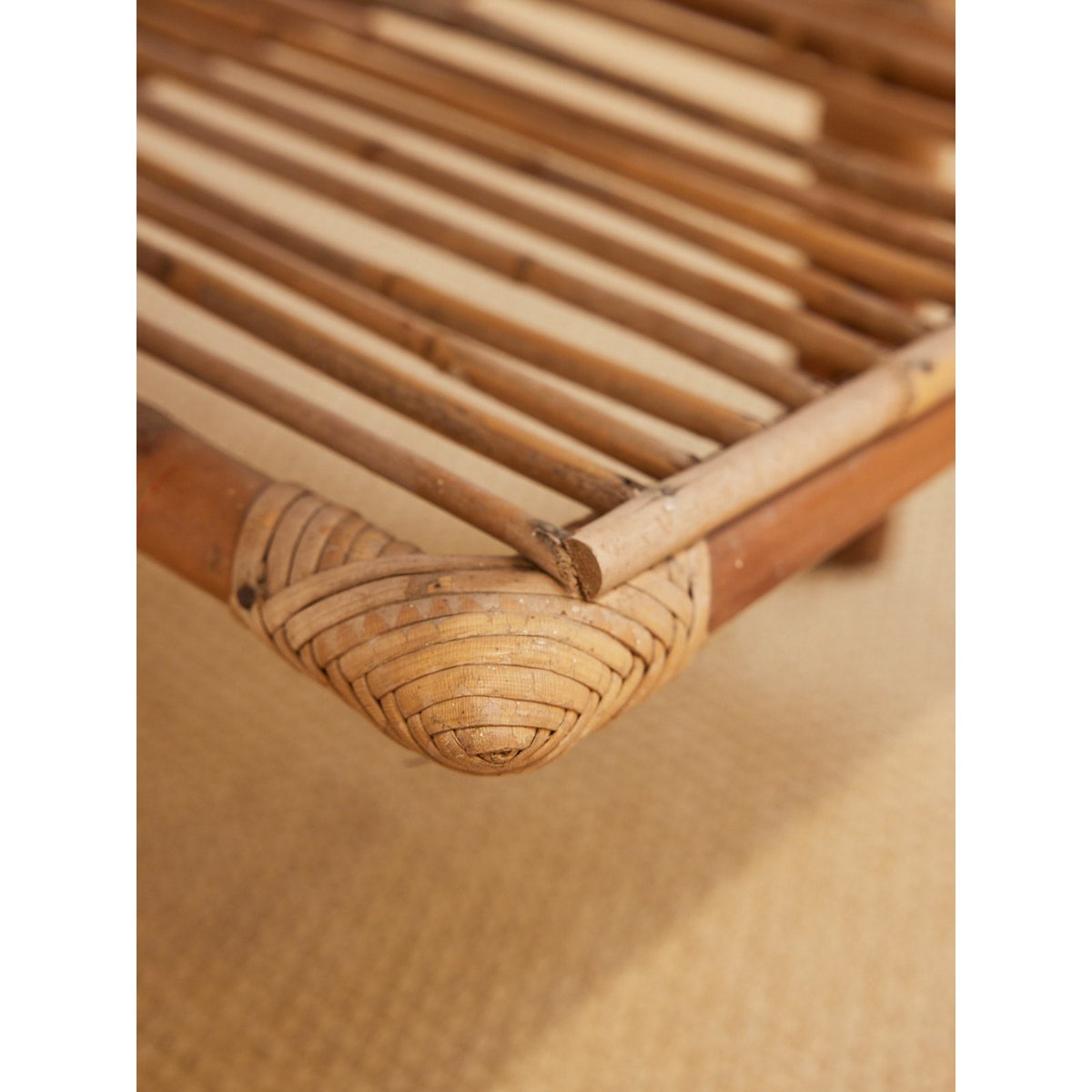 Table basse en rotin Léonie N°1106 - Bon état bois clair, DEBONGOUT