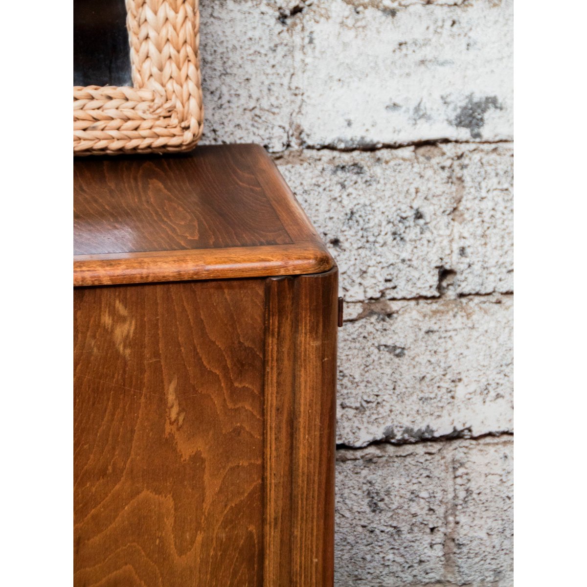 Buffet en bois foncé et doré Gilbert N°810 - Bon état bois foncé, DEBONGOUT