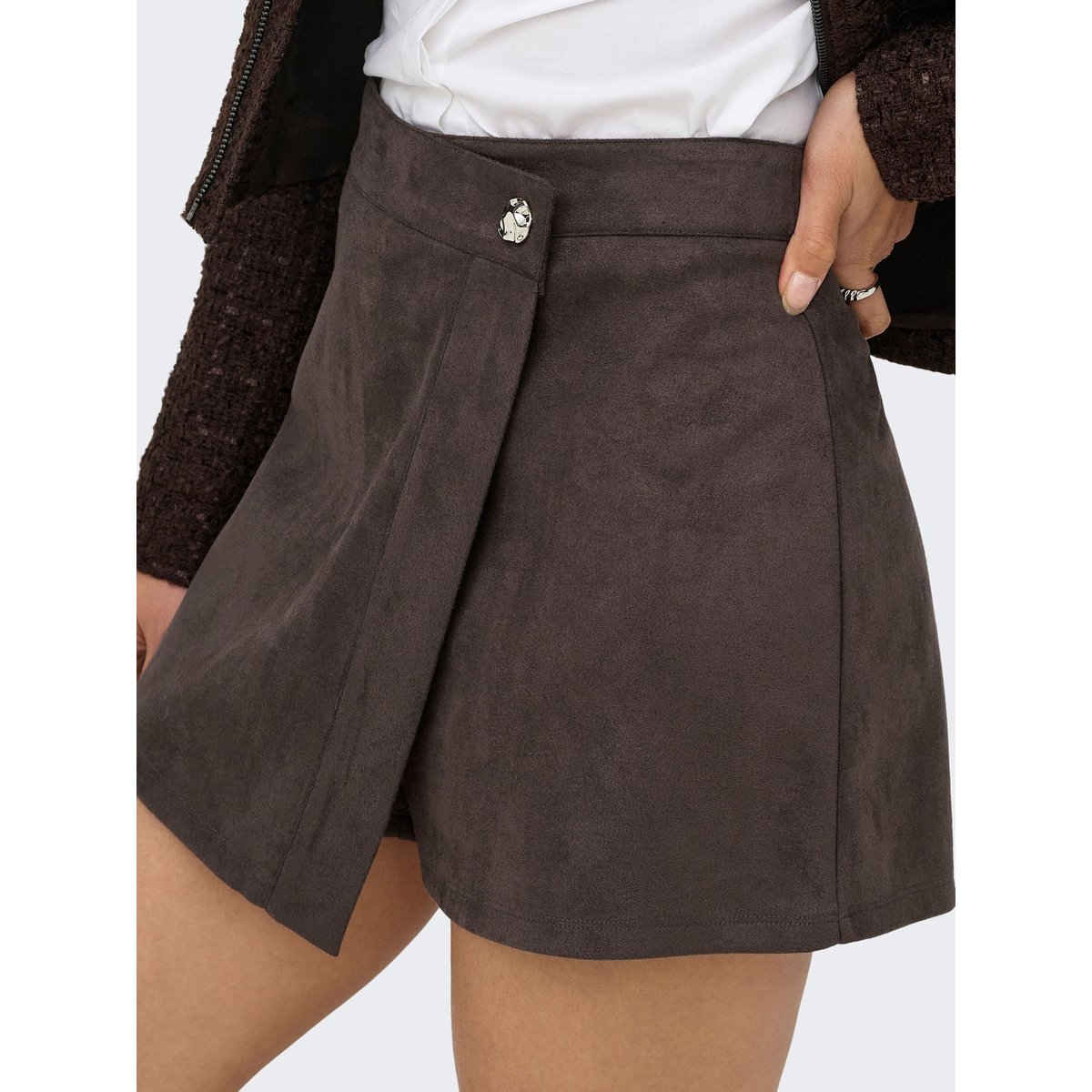 Skort bracken, ONLY