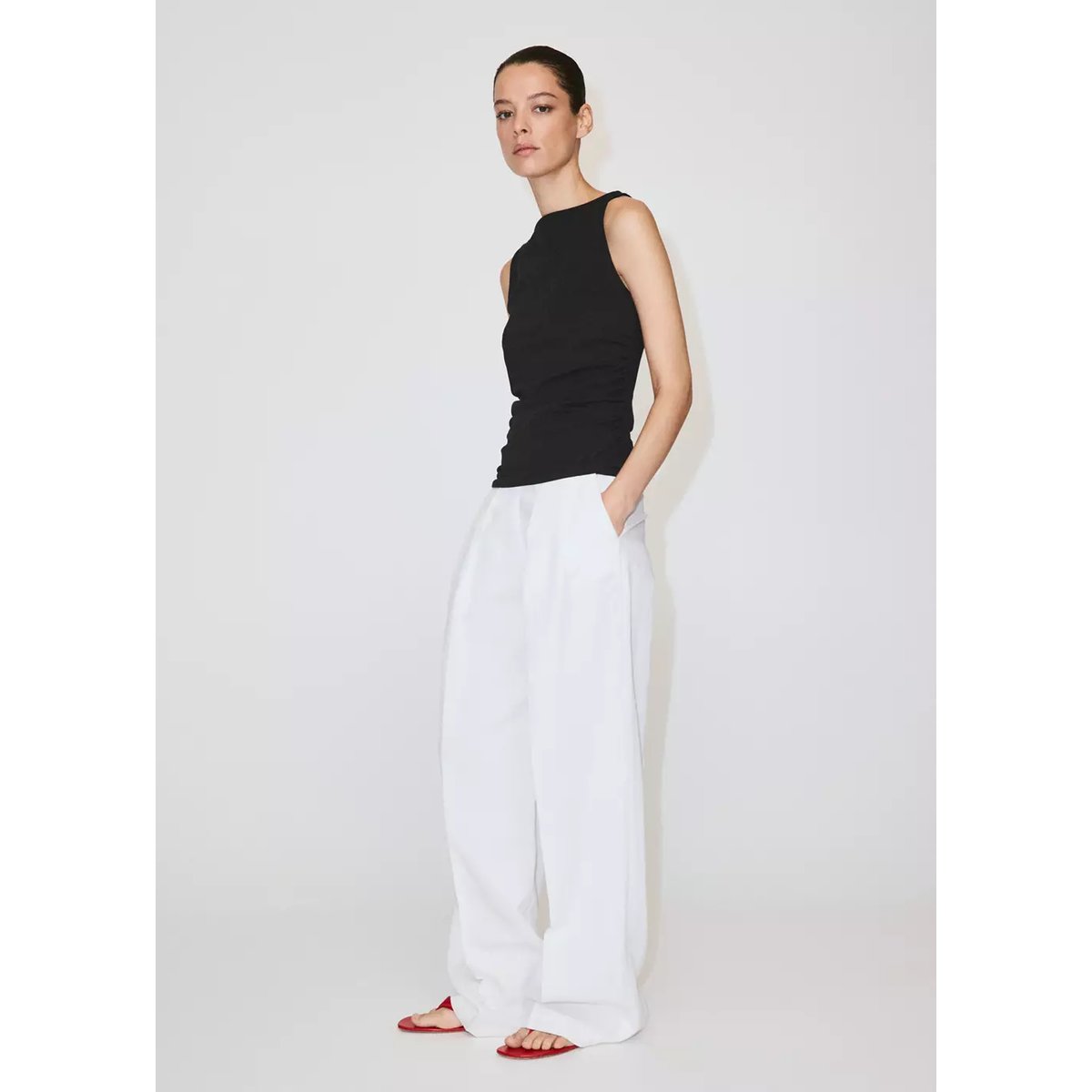 Top en coton drapé noir, MANGO