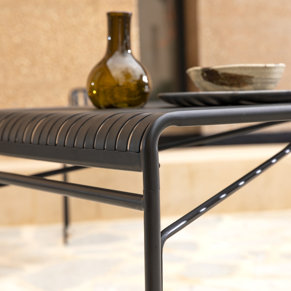 Table de jardin en Métal, GABY noir, TIKAMOON