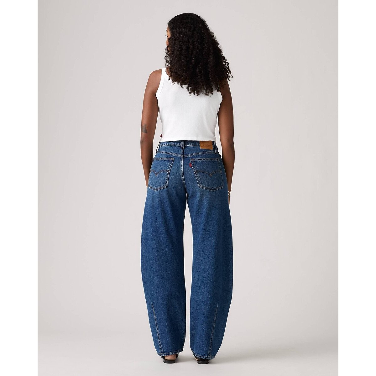 Vaqueros baggy dad barrel más buscado, LEVI'S
