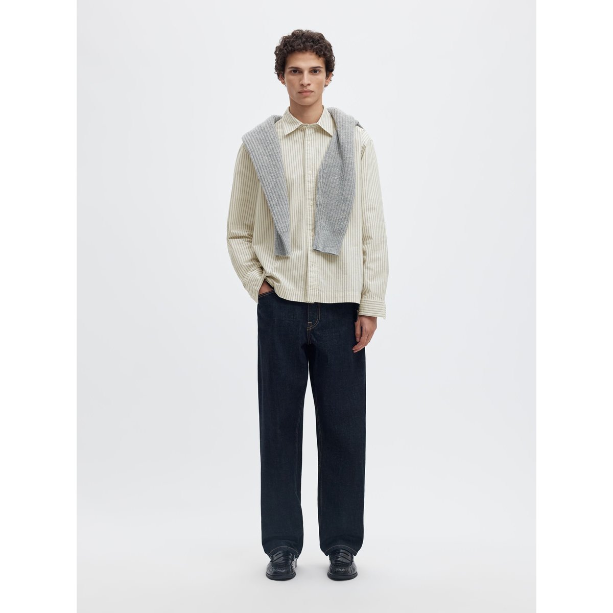 Surchemise gris - pure cashmere1, SELECTED