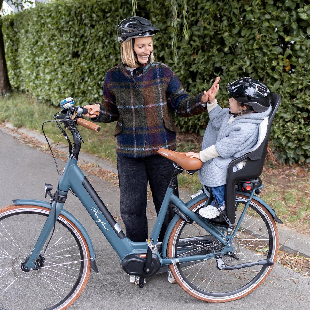 Poncho de voyage bébé pour siège auto - Dehors bien au chaud stone, BEMINI