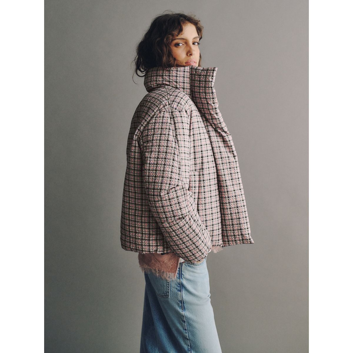 Veste courte rembourrée rose à carreaux, NEXT
