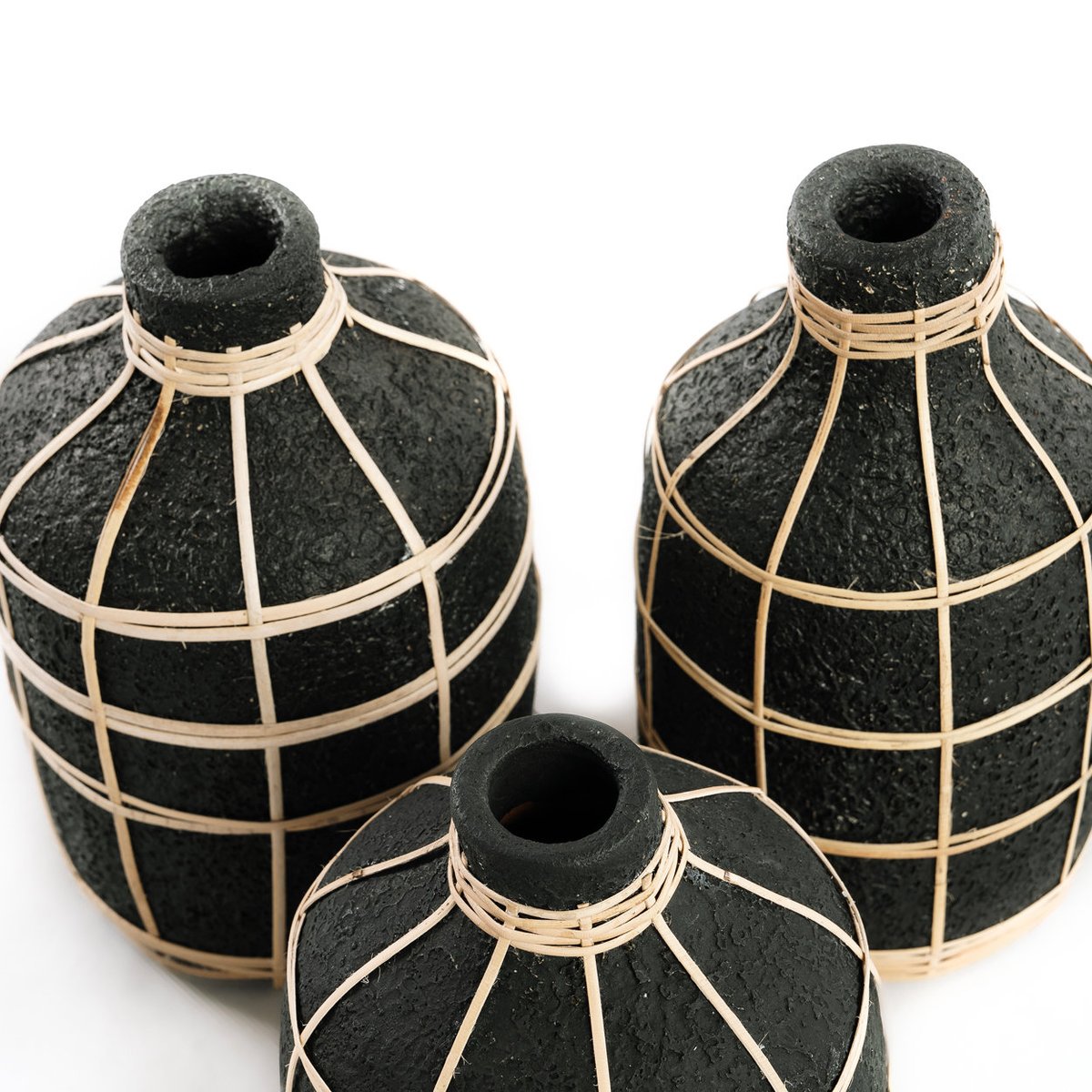 Vase en terre cuite et rotin WHOOPY noir beige, BAZAR BIZAR