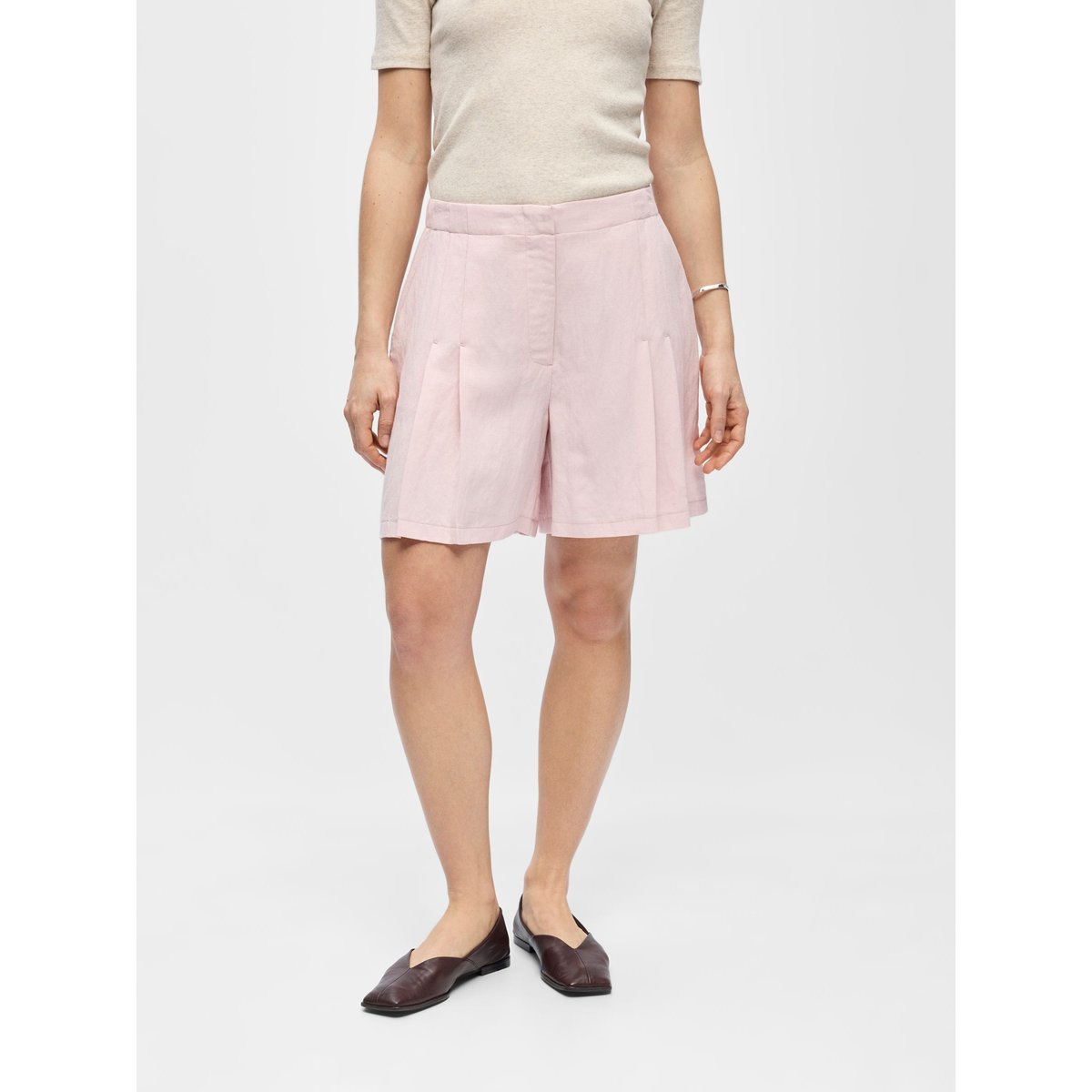 Short pale lilac, OBJECT