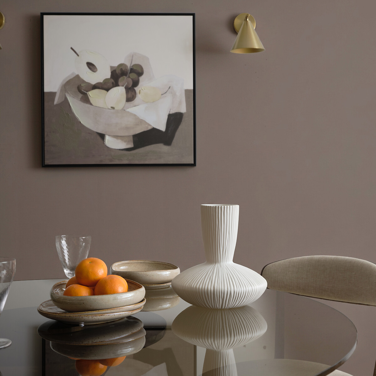 23cm Ribbed Stoneware Vase in White cream, ÉDITÉ