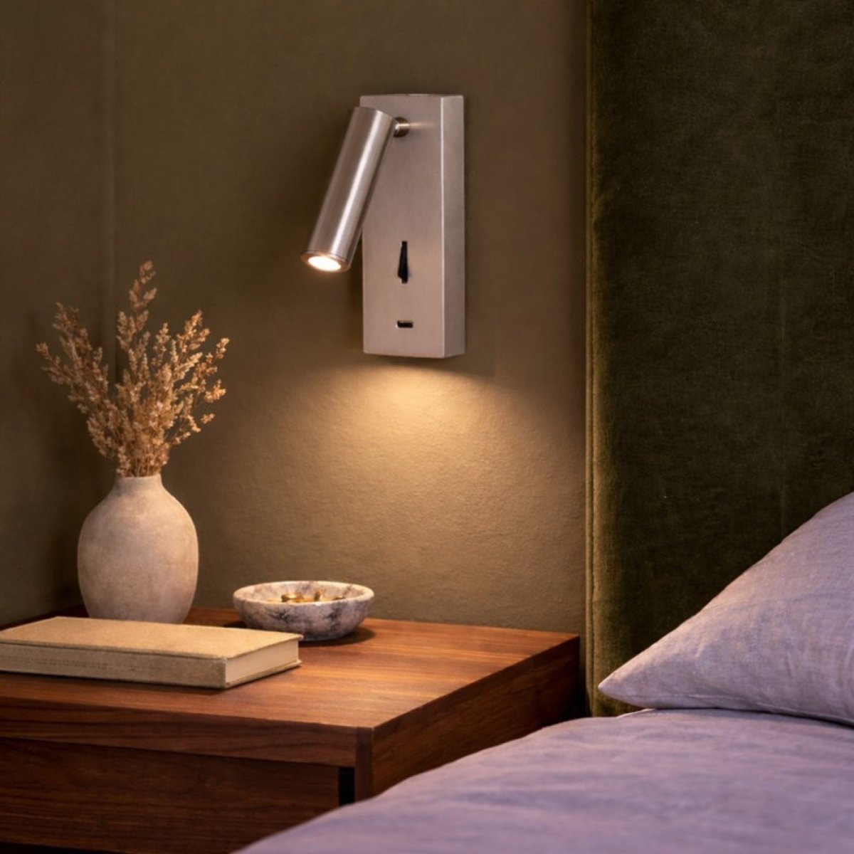 Applique liseuse avec interrupteur et USB C nickel satiné Tarifa nickel mat, MILLUMINE